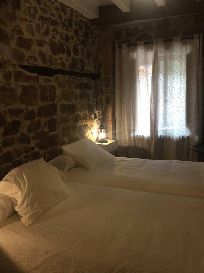 La Rama Del Castor Villa Espinama Eksteriør bilde