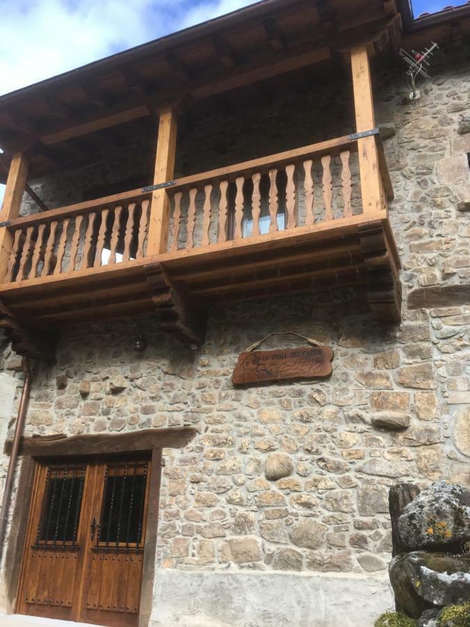 La Rama Del Castor Villa Espinama Eksteriør bilde